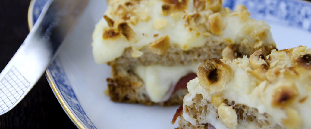 Croque monsieur with Piedmont hazelnuts PGI and Taleggio PDO