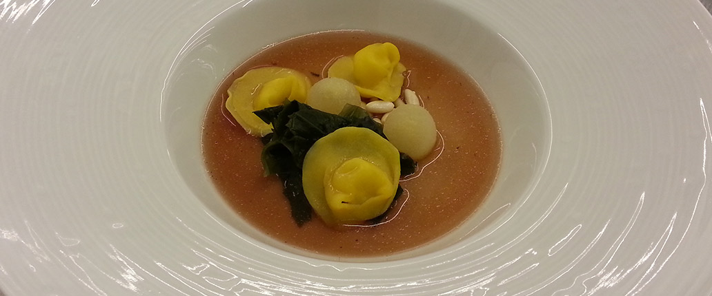 Tortellino di Salva Cremasco D.O.P.  in brodo contemporaneo