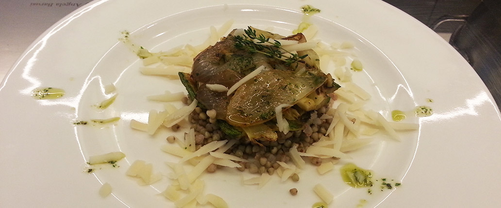 Insalata di grano saraceno con verdure grigliate e Provolone Valpadana D.O.P.