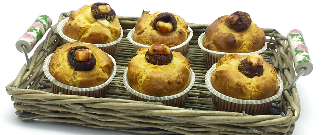 Muffin salati senza glutine con fichi e Provolone Valpadana D.O.P.