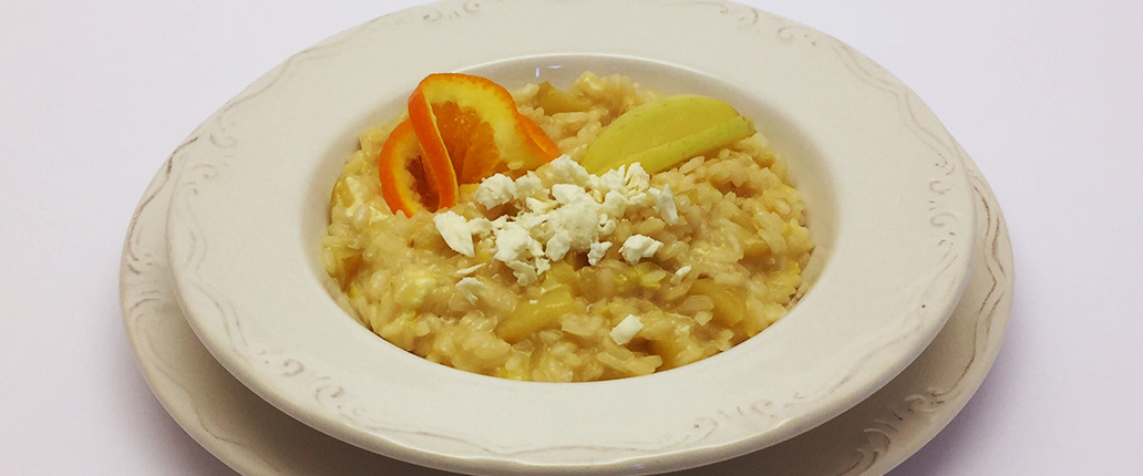 Risotto senza glutine con mela, porro e Salva Cremasco D.O.P.